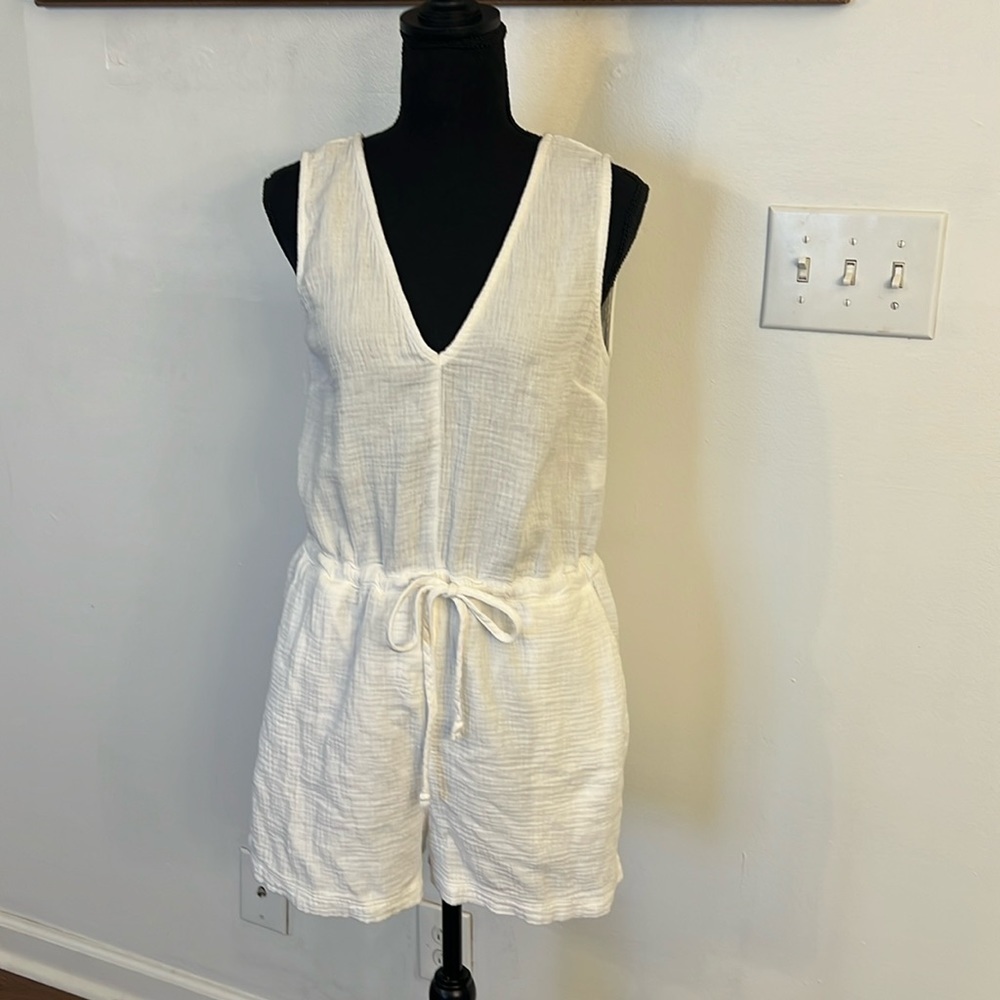 RAILS Parker Sleeveless White Cotton Romper Drawstring Waist Sz. S.